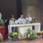 Letanías en Valbuena, la Virgen de la comarca de Jadraque